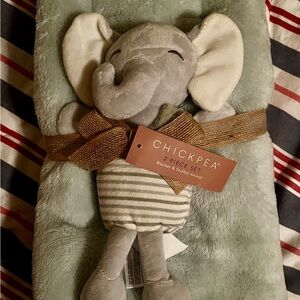chick pea Gray Elephant Blanket & Stuffed Animal Set
